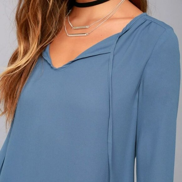 Lulu's Carefully Curated Long Sleeve Blouse in Dusty Blue SZ M - Picture 4 of 11